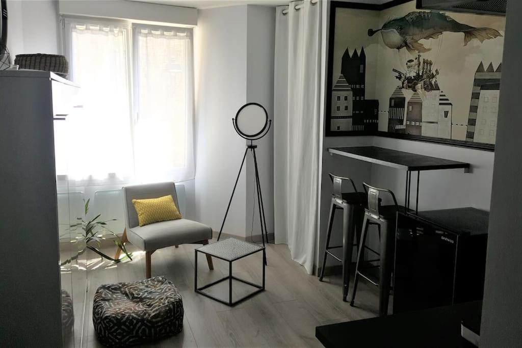 Studio Au Coeur De L'Hyper Centre Caen Kültér fotó