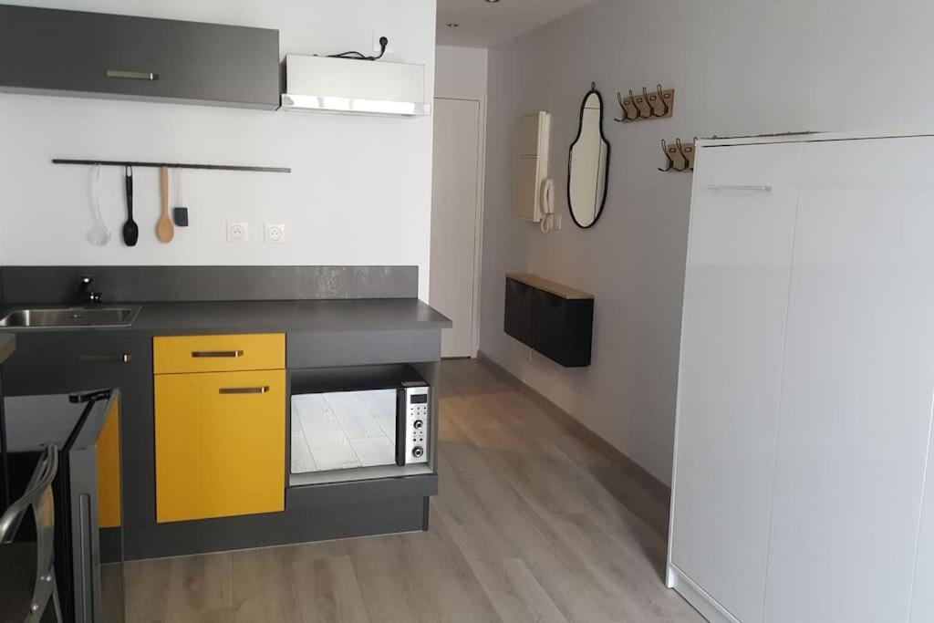 Studio Au Coeur De L'Hyper Centre Caen Kültér fotó